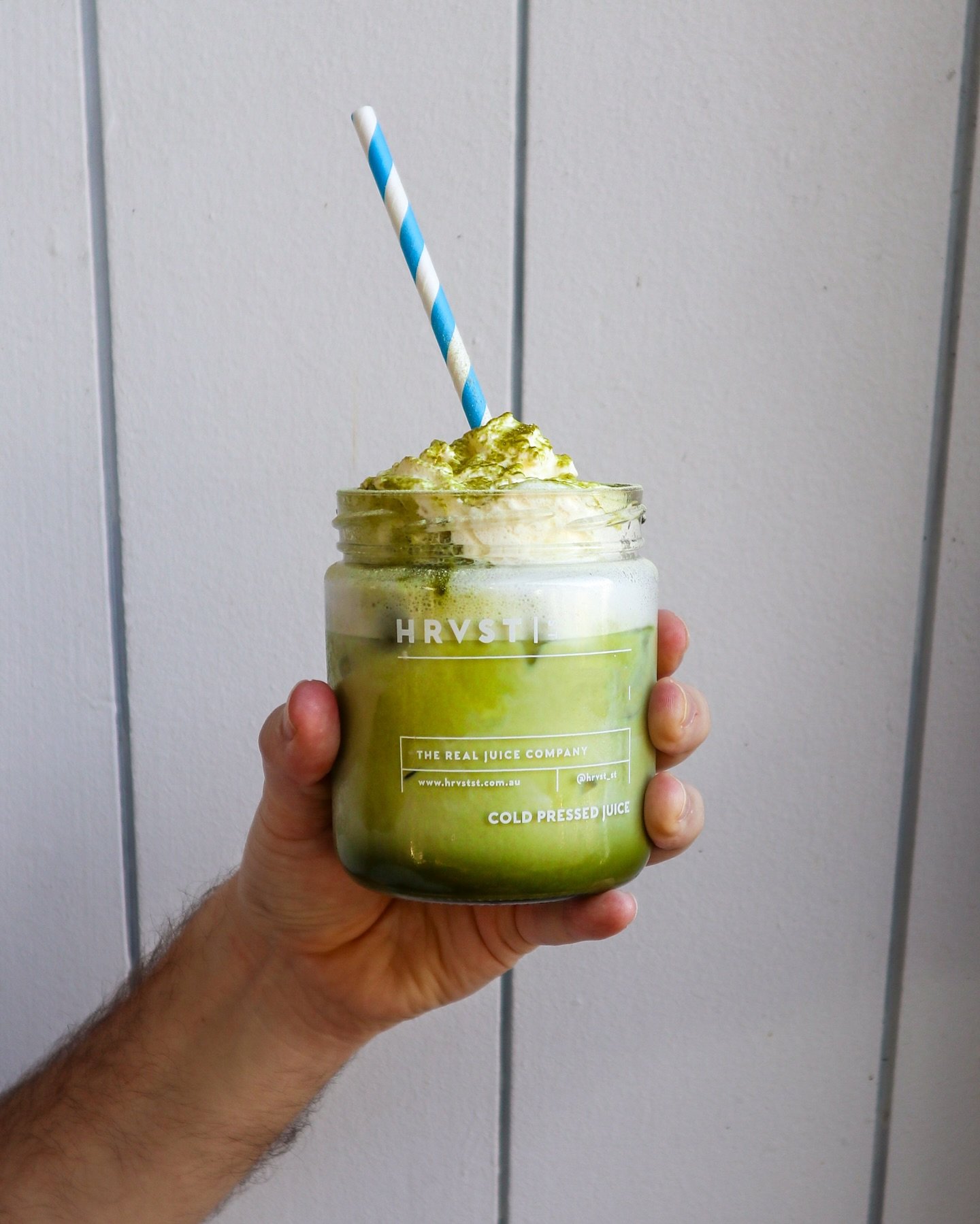 Cool, creamy, and oh-so-delicious! Treat yourself to our iced matcha 🍵
Made with love using premium matcha from Uji @hellomatcha.co ✨
#CafeMonstera #sydneybrunch #sydneycafe #sydneybreakfast #cafes #waterfrontdining #sydneybrunchspots #sydneyfoods